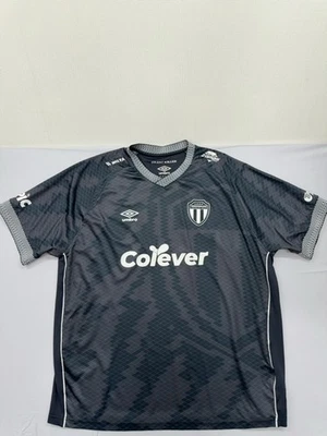 Maillot homme Umbro XL noir zigzag col V manches courtes 100 % polyester - Photo 1/4
