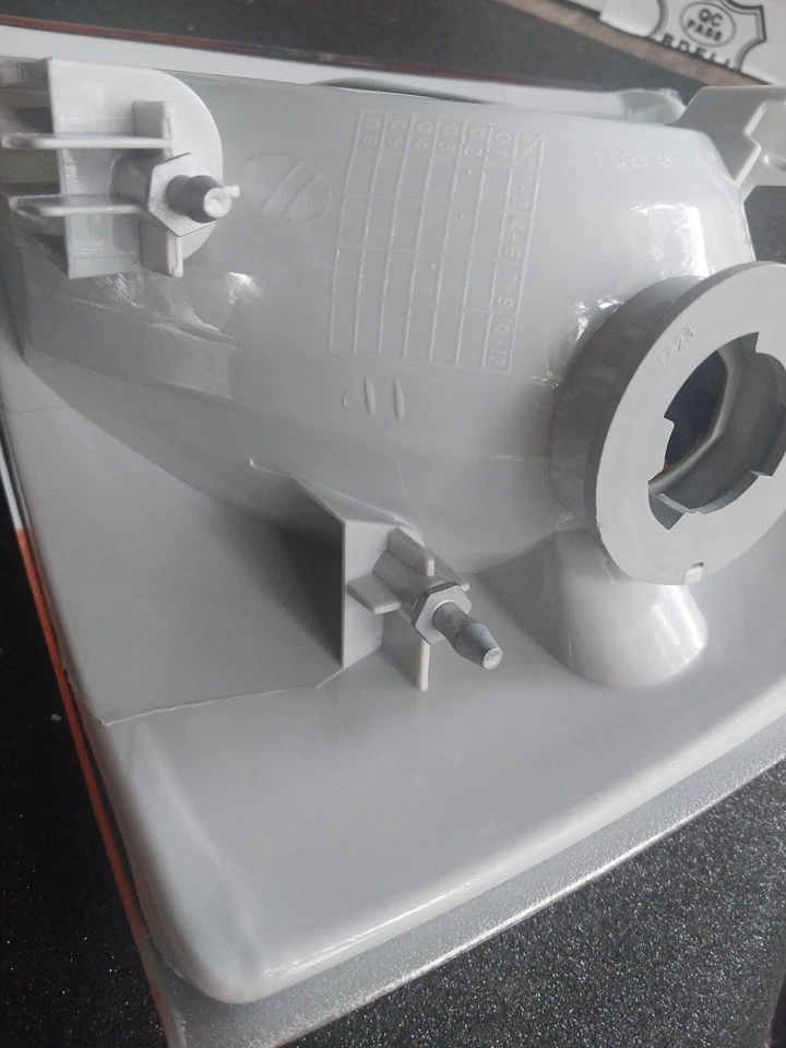 Luz de señal de giro de estacionamiento/esquina para Ford Explorer 02-04 lado derecho del pasajero Foto 4 de 4