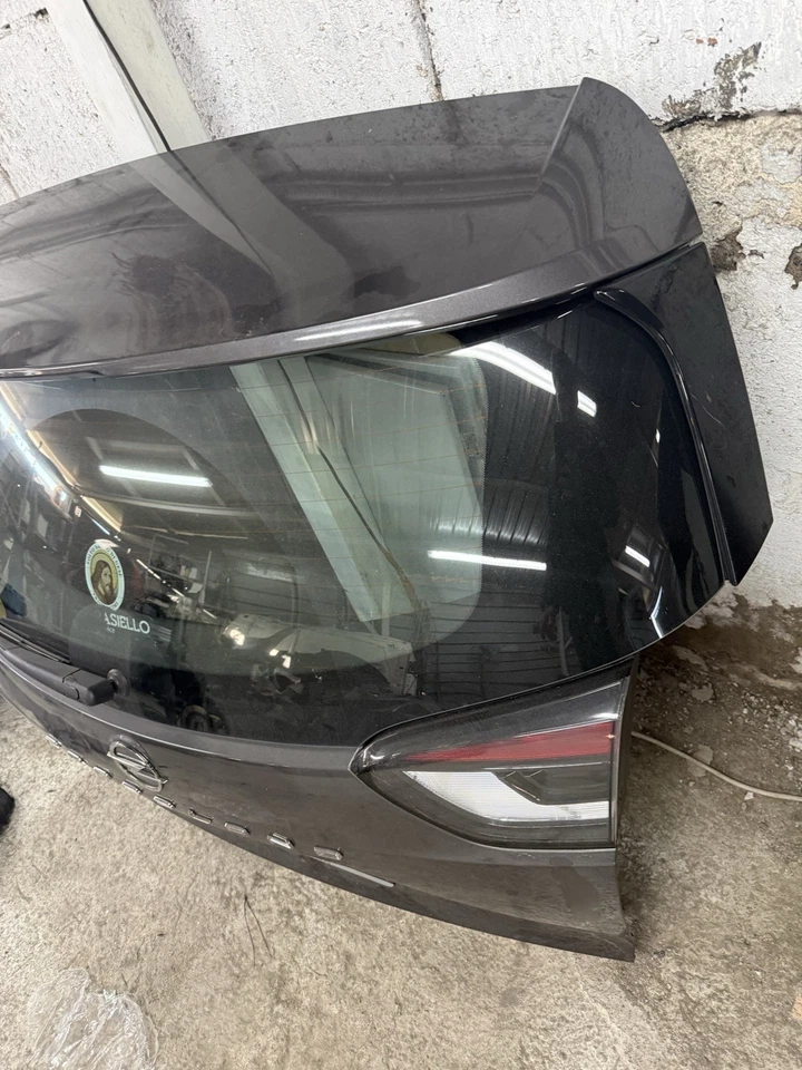 portellone posteriore opel crossland - Immagine 2 di 3