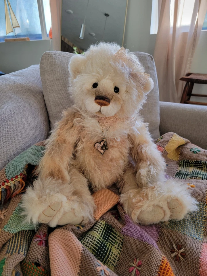 Charlie Bears 2018 Isabel Masterpiece - Image 2 of 4