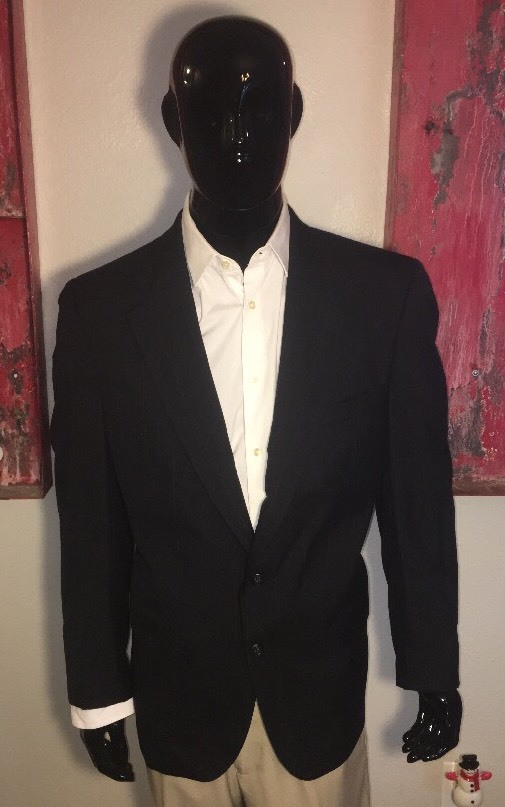VinTage Burberry Men's Navy Blue Stripe 100% Wool Sport VinTage Burberry Men's Navy Blue Stripe 100% Wool Sport