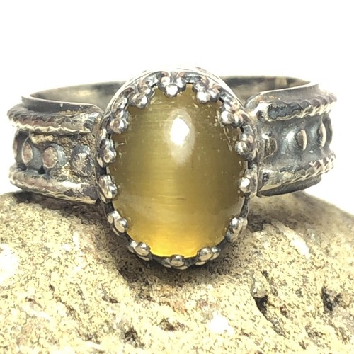 32 Ct Tw Rare Cats Eye Scapolite Gem Cabochon 925 sterling Silver Ring Sz 7 1/2 - Picture 2 of 17