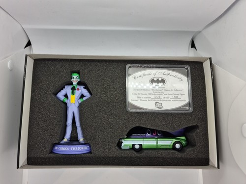 Corgi The Batman Chassis Art Collection 1950 Jokermobile & 2000 Batmobile Bundle - Picture 2 of 12