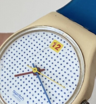 Swatch Watch 1985 Dotted Standard Quartz Wristwatch Swiss Made