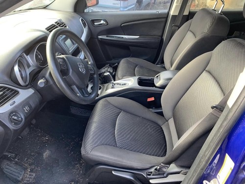 2012 Dodge Journey SXT Set Of Seats Front & Rear With Center Console Assembly - Picture 14 of 16