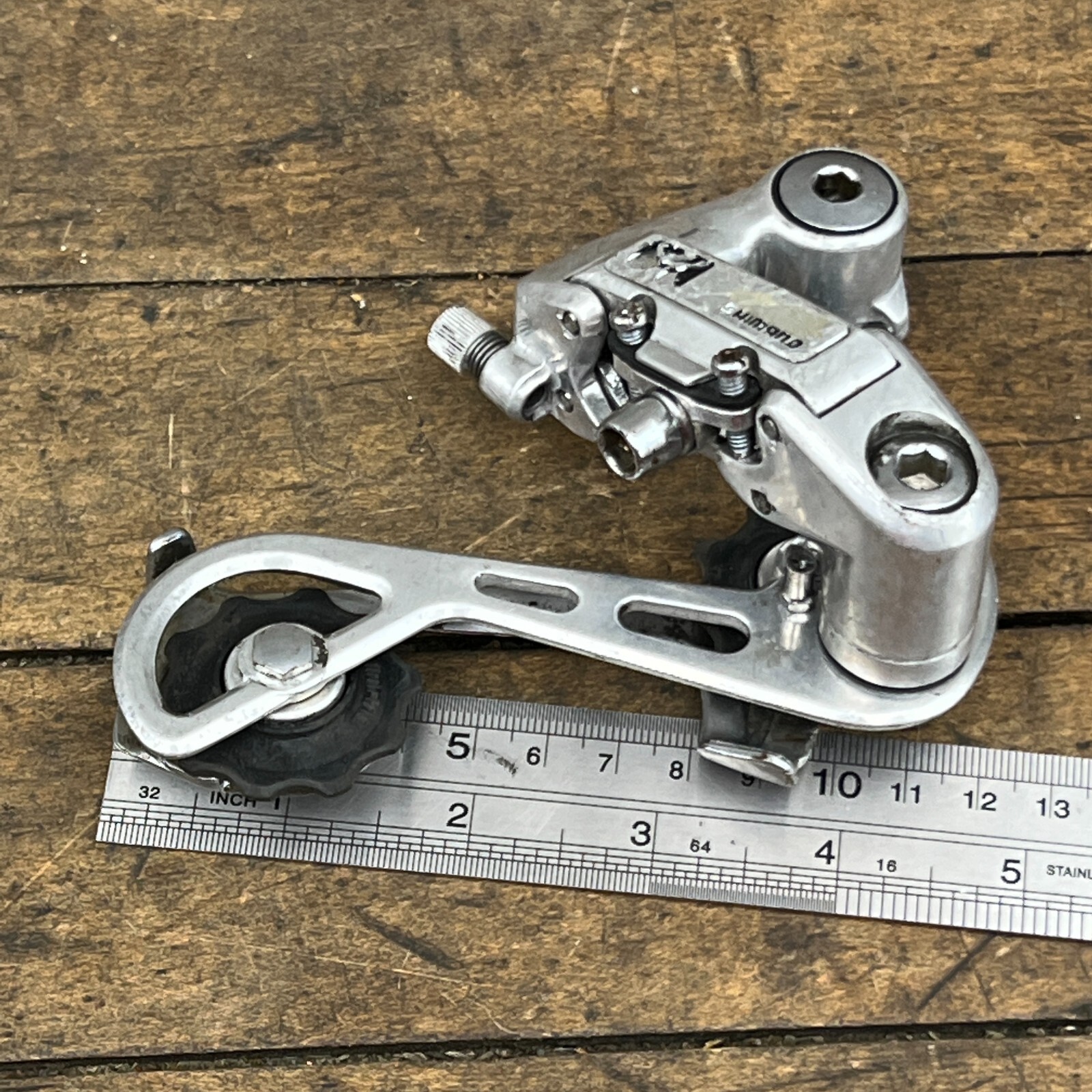 1980年代 初代シマノDEORE XT RD-M700 完成車外し 未使用品