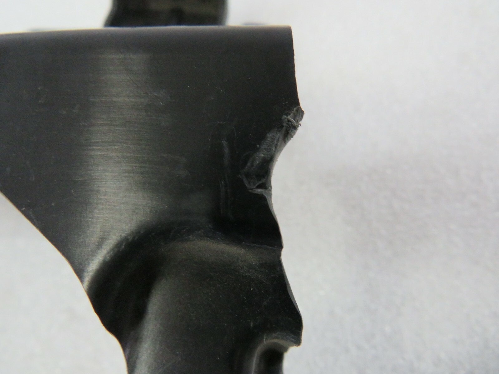 McLaren 600LT, RH, Rear Grille Support Bracket, Dmg, Used, P/N 13A6495CP