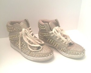 steve madden metallic sneakers
