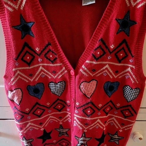 Capacity Vintage Patriotic Americana Heart Red White Blue Sweater Vest Novelty - Picture 3 of 4