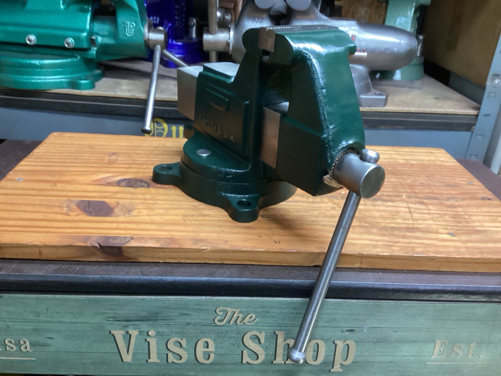 Restored Vintage  Columbian Professional Vise  3 In Jaws 26 LBS USA