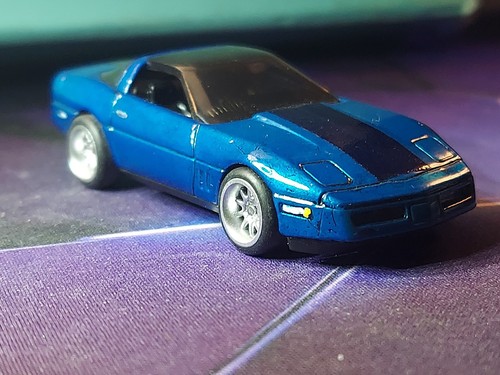 Hot Wheels "CUSTOM" '84 Corvette ... w/REAL RIDERS 💥 - Picture 5 of 16