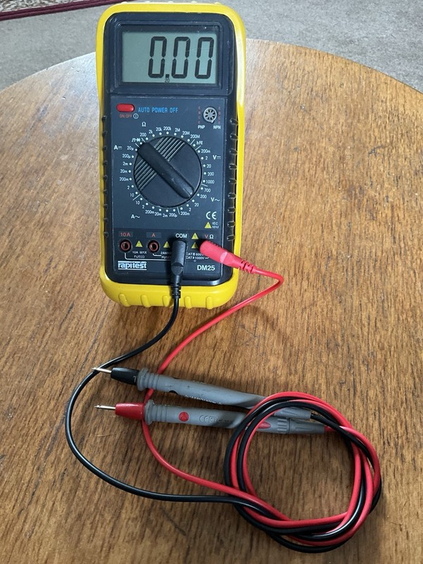 Rapitest DM25 Digital Multimeter With Probes And Battery - Fully Tested