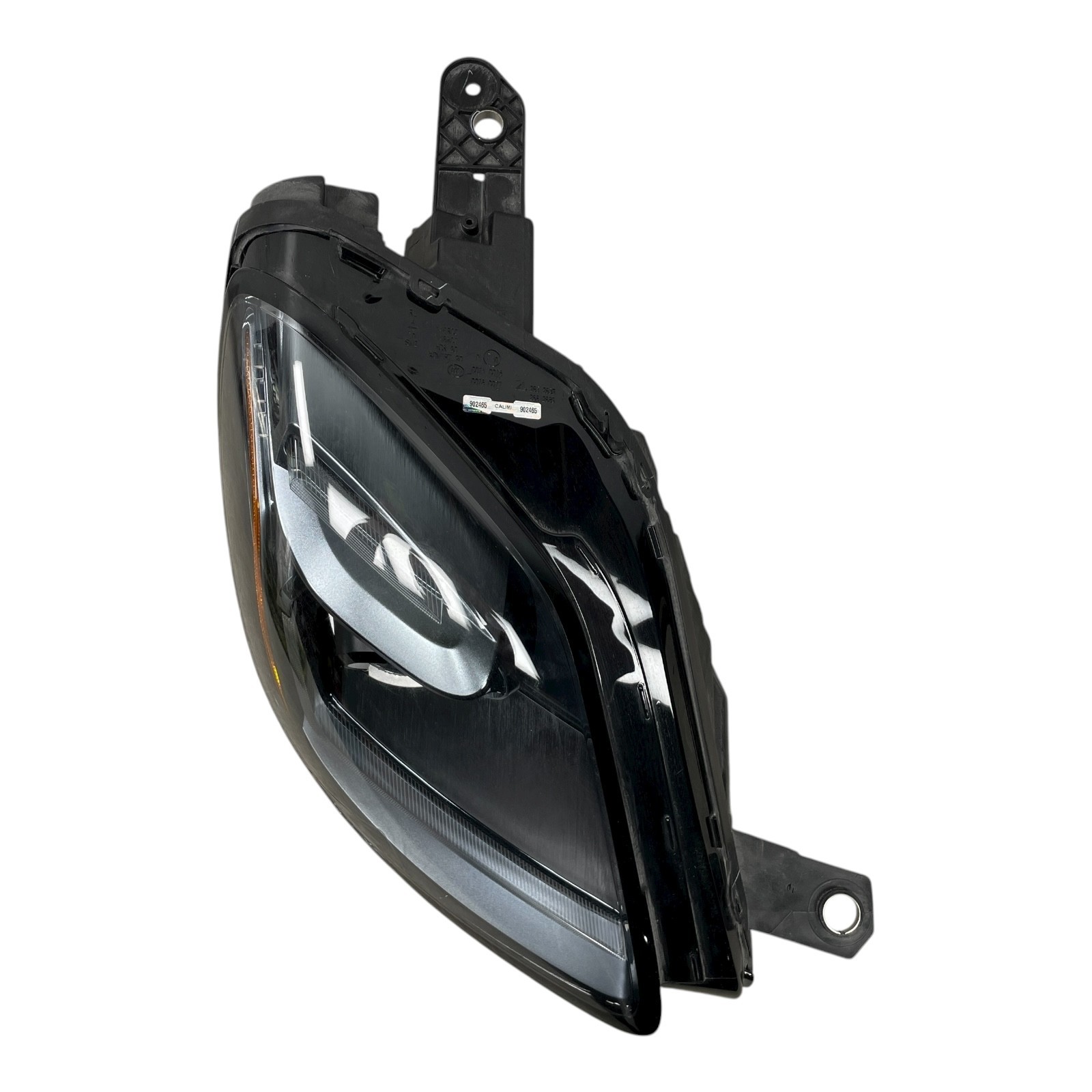 2023-2024 Maserati Grecale Front right passenger LED headlight OEM 06702930700