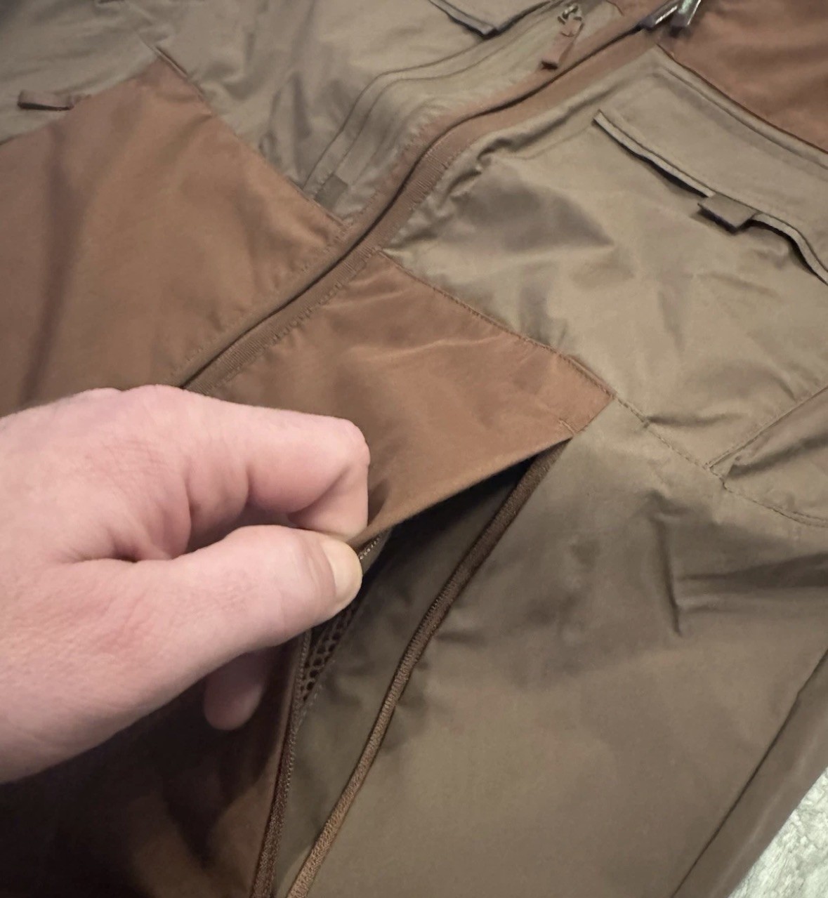 PUMA x TMNT Pumatech Cargo Vest Mens Large Brown Utility Gorpcore Tech Wear thumbnail 7