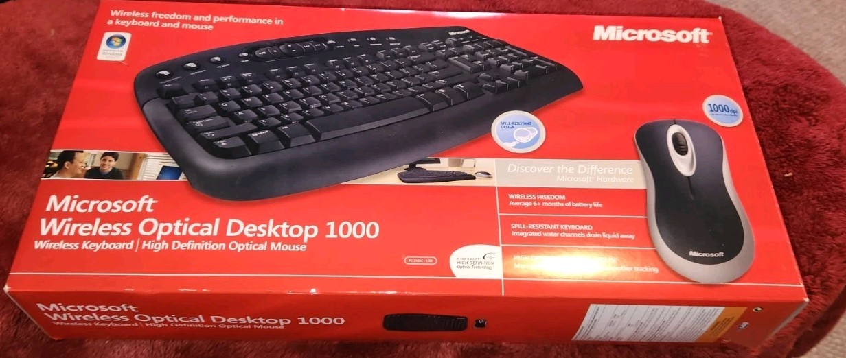 NIB Microsoft Wireless Optical Desktop 1000 Keyboard  & Mous