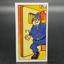 Rare 1985 Barratt Bananaman Candy Cigarette Trade Card #17 CHIEF O'REILLY