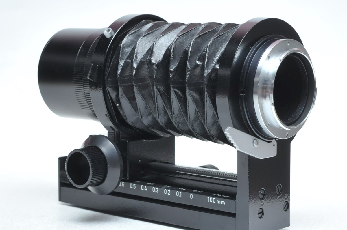 Leica 100mm f4 Macro-Elmar Wetzlar R-Mount Bellow Lens With Leica 100mm f4 Macro-Elmar Wetzlar R-Mount Bellow Lens With