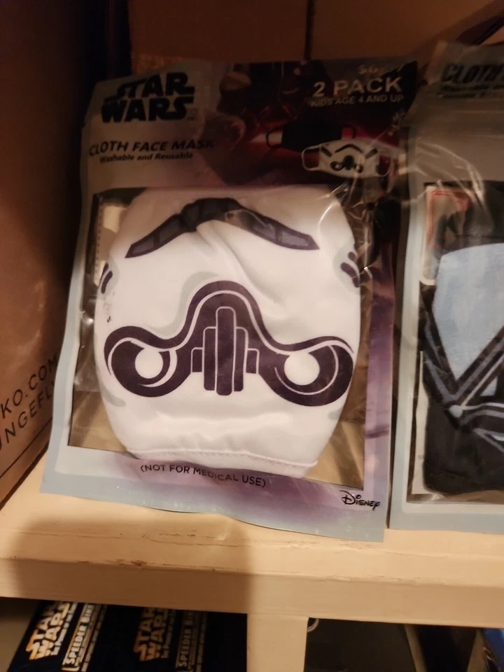 星球大战风暴部队布面面具青少年 2 包迪士尼卢卡斯电影新品 — 第 3/4 张图片