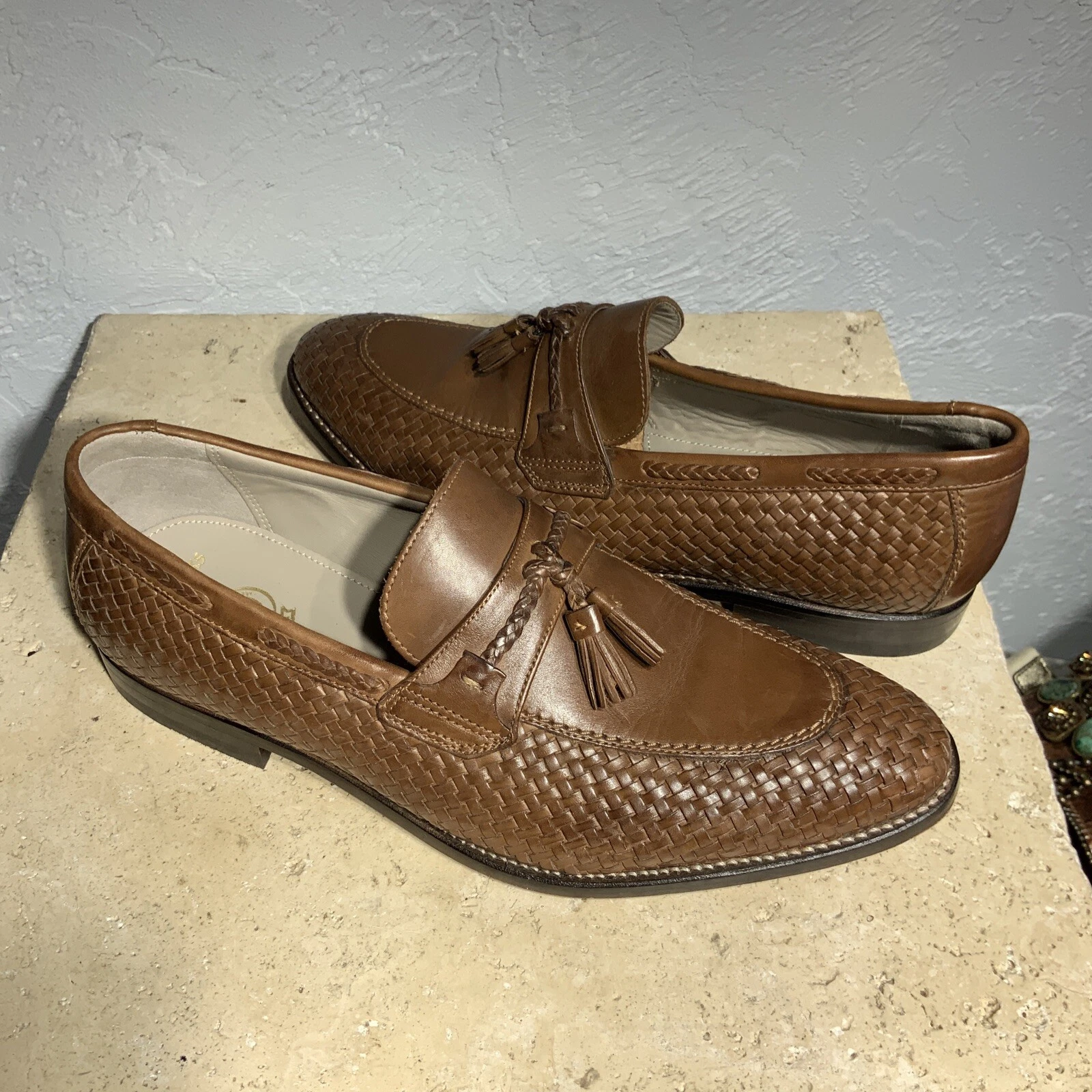 MENS 10.5 CLARKS TOR COLLECTION TWINLEY FREE LEATHER SLIP ON TASSEL LOAFER SHOE