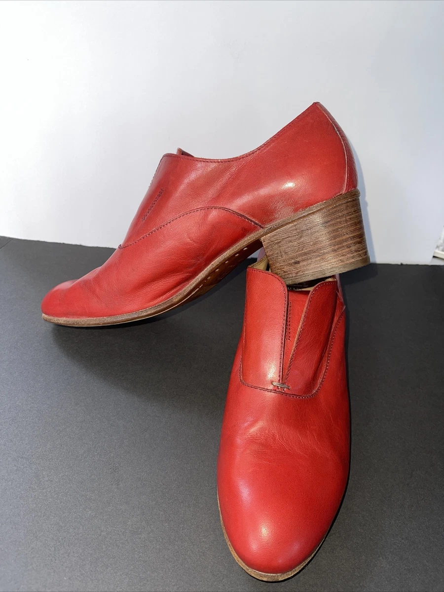Red leather shoes best sale ladies