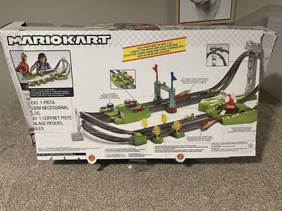 Hot Wheels Mario Kart Circuit Track Set | eBay