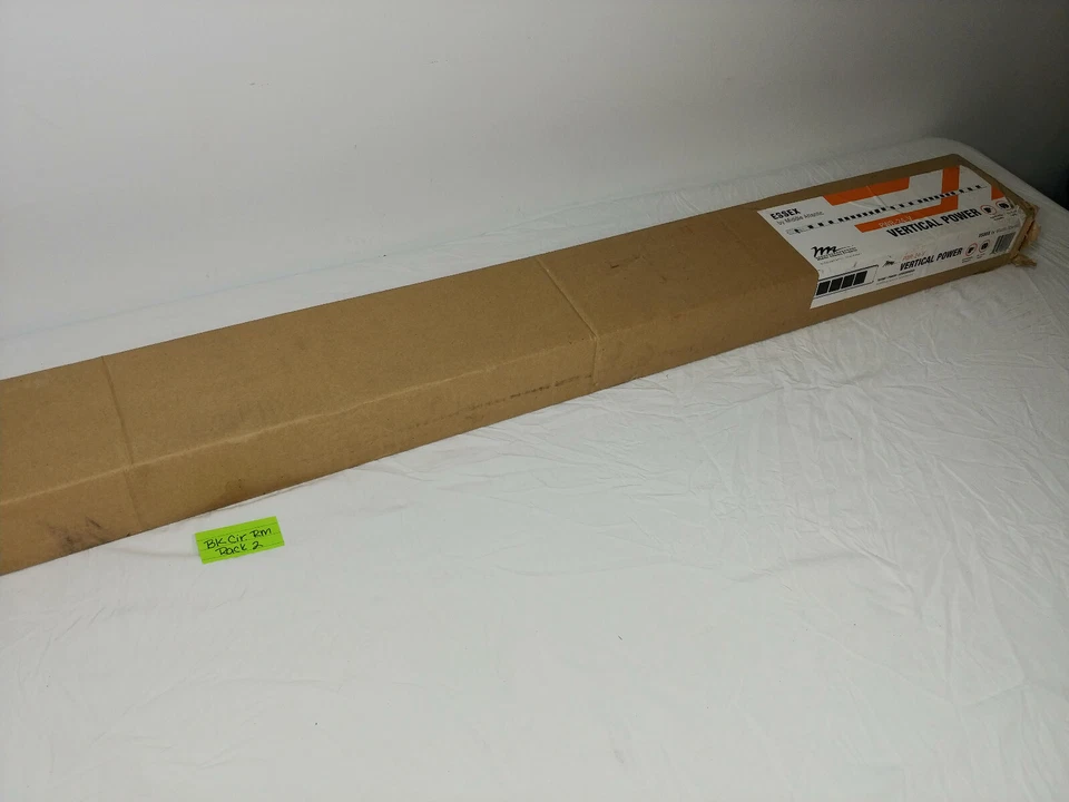 Middle Atlantic Essex Vertical Power Strip Rack Mount, 24-V, 15 Amp. (NEW) - Image 2 of 4