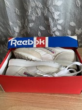 Reebok Classic Nylon White Lace Up Women  s Tennis Shoes Sneakers 5 1/5 New