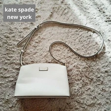 m1211 kate spade New York White Shoulder Bag Excellent Condition Compact Size