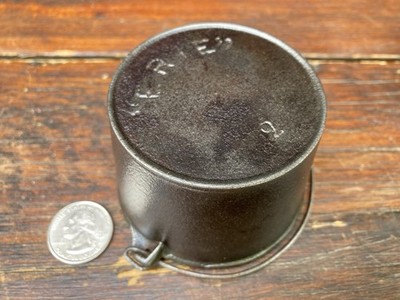 Pre Griswold Erie #2 Cast Iron Toy Flat Bottom Kettle