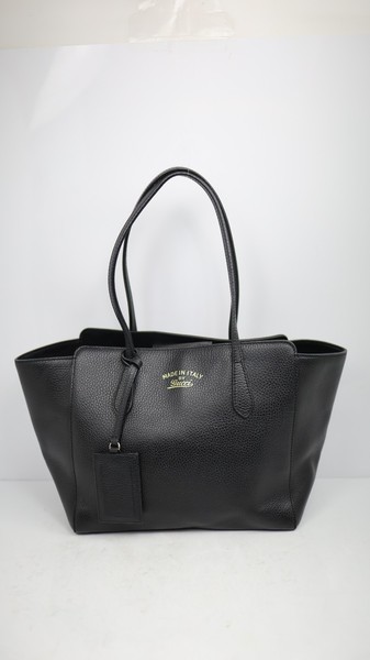 Auth GUCCI Swing Large Tote Bag - Black Grained Leather - Gold Embossed Logo
