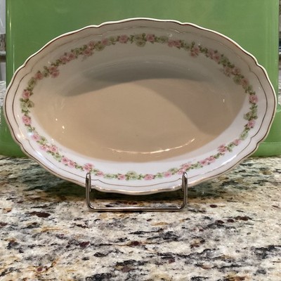 Vintage TK Czechoslovakia - The Munich - 9.875in. Oval Serving Bowl / Dish  NICE