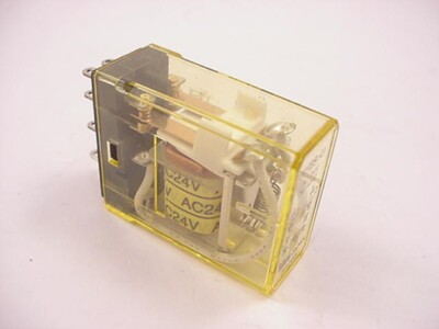 Idec RY2S-U AC24V  Relay New Ships on Same Day of the Purchase