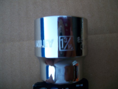 NUEVO STANLEY 1/2 in Drive 1-3/16 pulgadas MAX DRIVE 12 PUNTOS ZÓCALO - Imagen 2 de 4