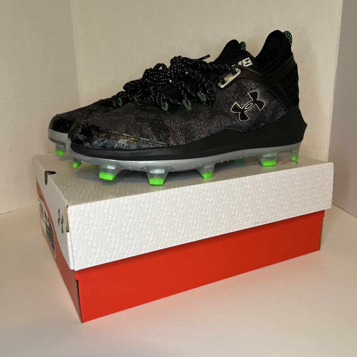 日本未発売　新品　USA国内モデル 28cm UNDER ARMOUR　ハーパー 日本未発売 新品 USA国内モデル 28cm UNDER ARMOUR ハーパー