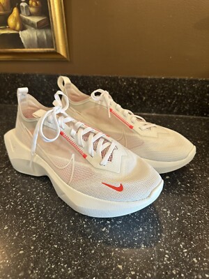 Size 10 Nike Zoom Vista Lite Women's White/Laser Crimson-Photon
