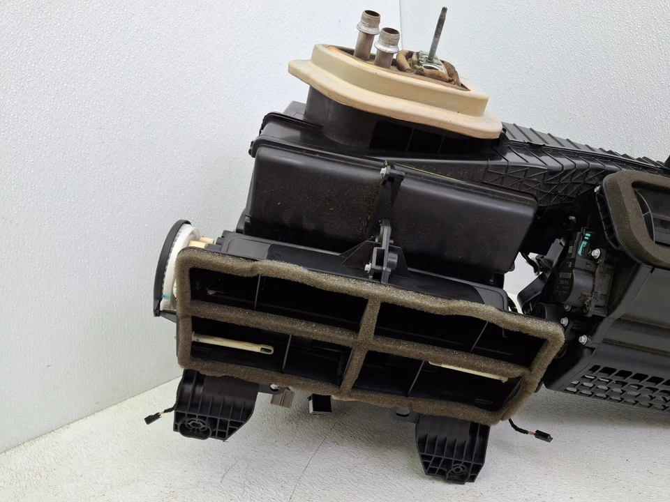 2010 - 2016 Cadillac SRX A/C ИСПАРИТЕЛЬ СЕРДЕЧНИК СЕРДЕЧНИК КОРПУС ВЕНТИЛЯТОРА МОТОР КОРОБКА OEM - Изображение 3 из 4