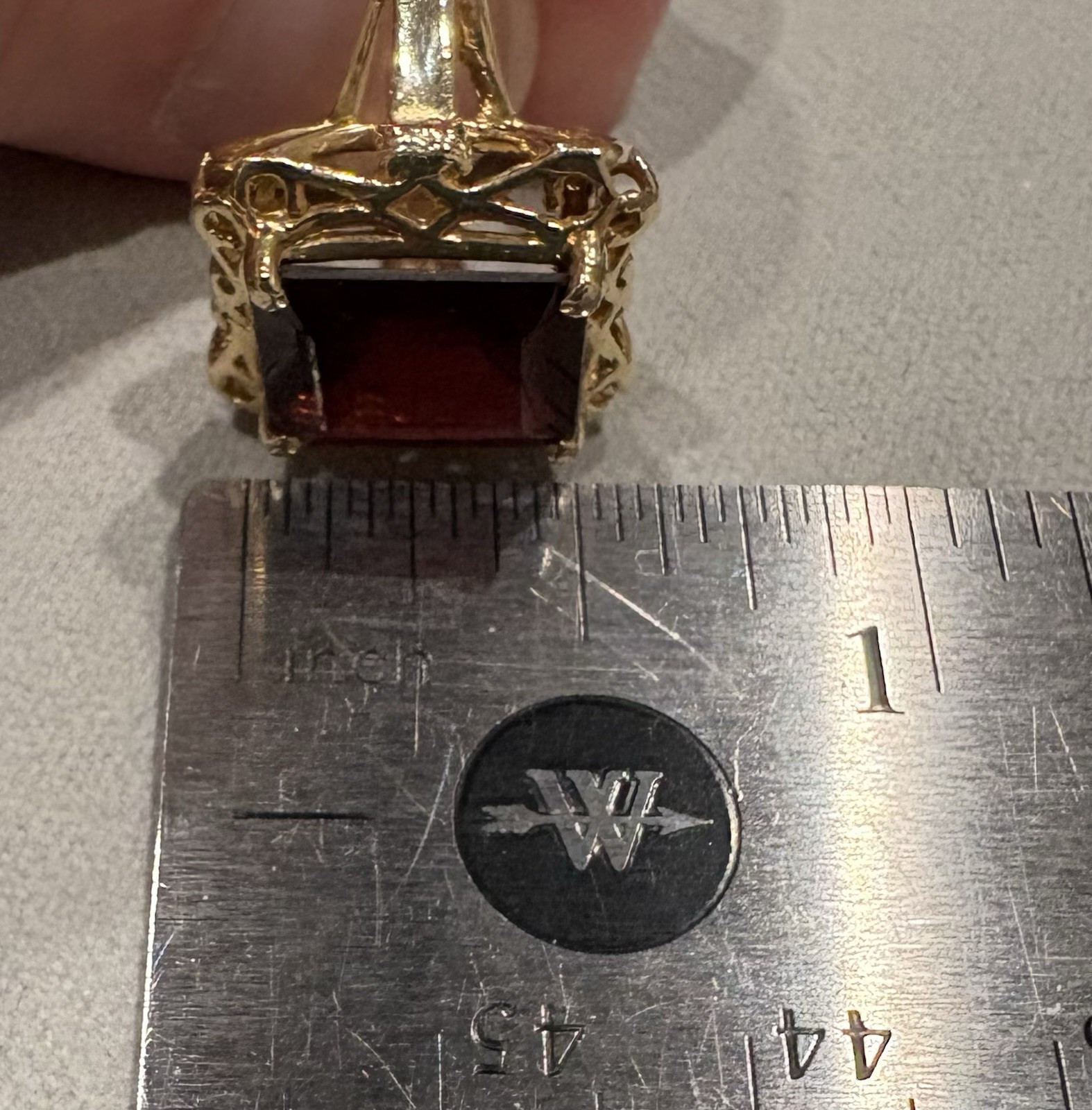 10 Karat Rectangle - image 5