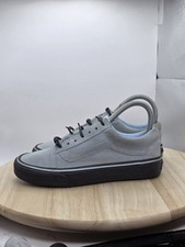 Womens size 6 - Vans Off The Wall, Gray Low Top Sneakers