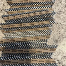 Bostitch StrapShot 1-1/2" 10 Ga. Paper Strip Galvanized Connector Nails 360 nail