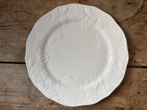 Wedgwood Strawberry and Vine Dinner Plate 11 1/8"England (x2)