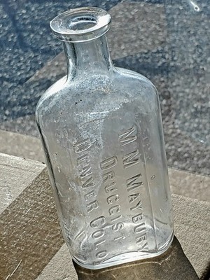 M.M. Maybury Druggist Denver Colo Bottle   Pat Jan 18 1898   3 Star Base