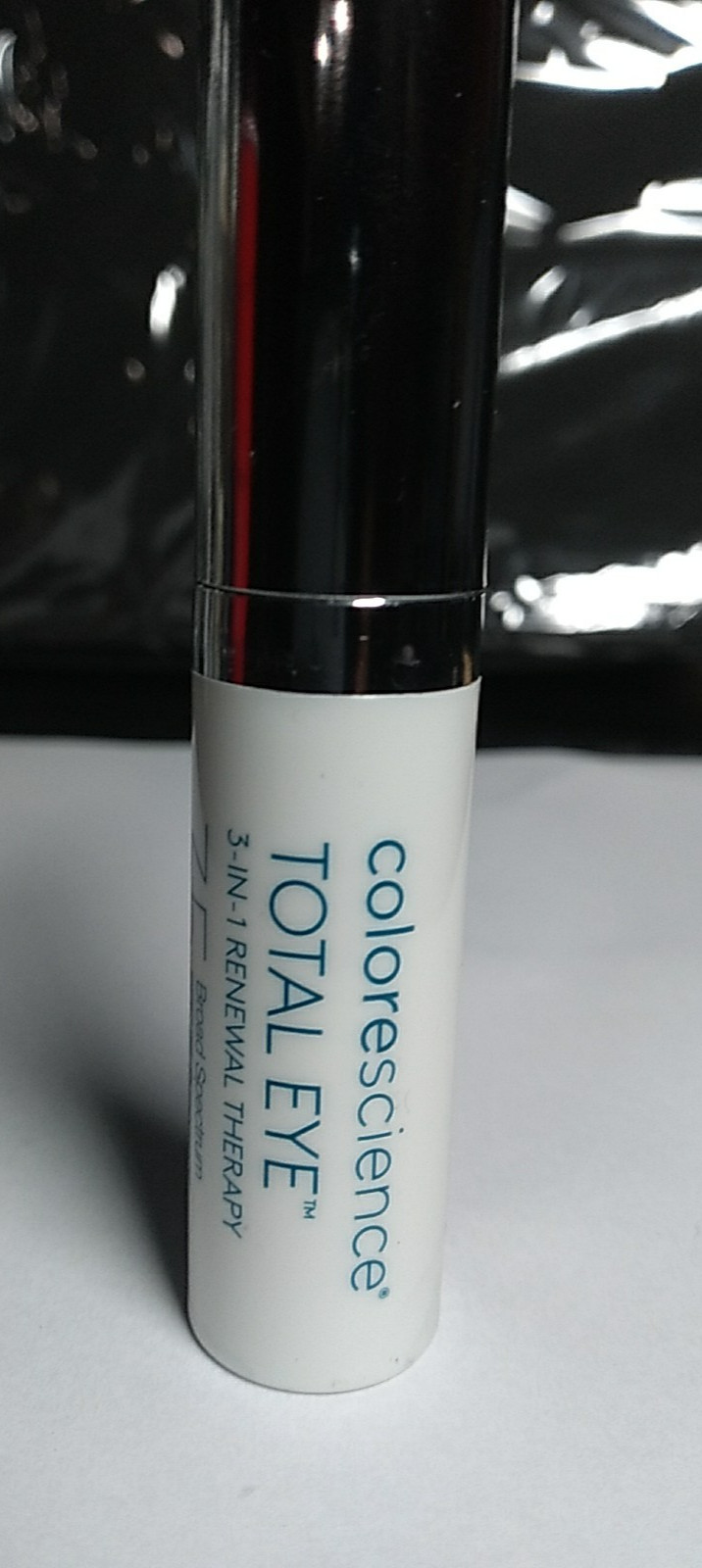 ColoreScience Total Eye 3-in-1 Renewal Therapy SPF 35 0.23 fl oz NEW NO BOX DEEP