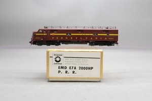 N Brass Model - Oriental PRR Pennsylvania E7 E7A 2000HP w/ Antenna Tuscan Red