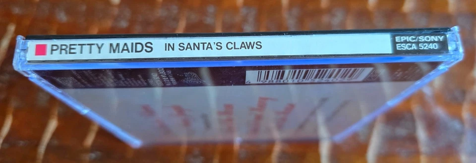 PRETTY MAIDS In Santa's Claws 1990 CD EP, ESCA 5240, Japanese Import, no OBI Foto 4 de 4