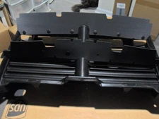 Active Radiator Grille Shutter Assembly Air Intake Control Replacement for 1500