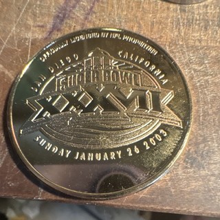 Super Bowl XXXVII Gold Commemorative Coin San Diego California 2003 Football