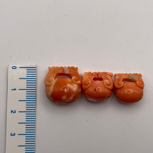 LOTE 3 piezas de figuras de coral, coral rojo natural, sin teñir, alfiler ni colgante - Imagen 2 de 9