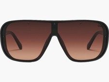 QUAY Sunglasses Shield Center Stage - Oversized Black Frame Chocolate Paprika