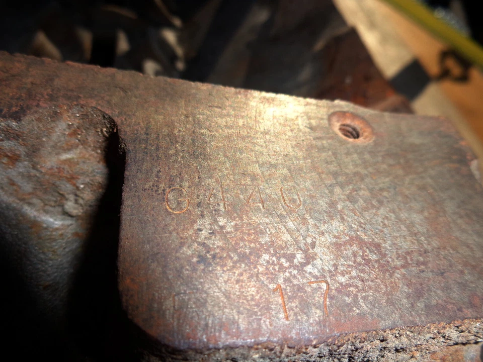 Dodge Chrysler Mopar 440 1971 bloque de motor con cabezales y colector de escape Foto 4 de 4