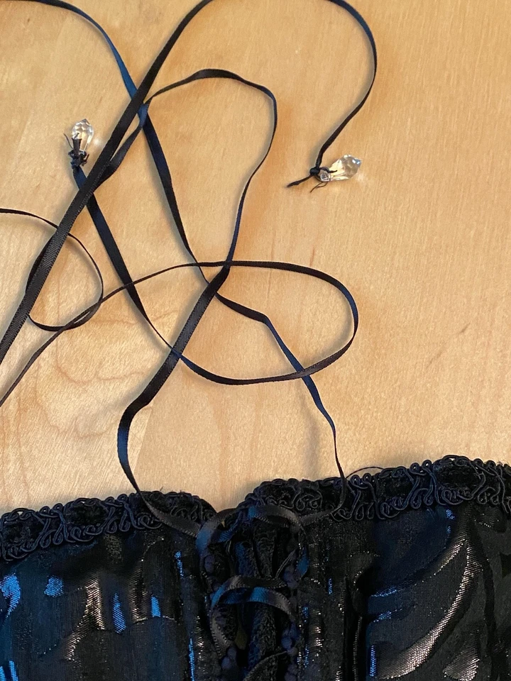 Victoria's Secret Very Sexy Corset Body Lace Up Bustier Black Women's Sz M - Image 4 of 4